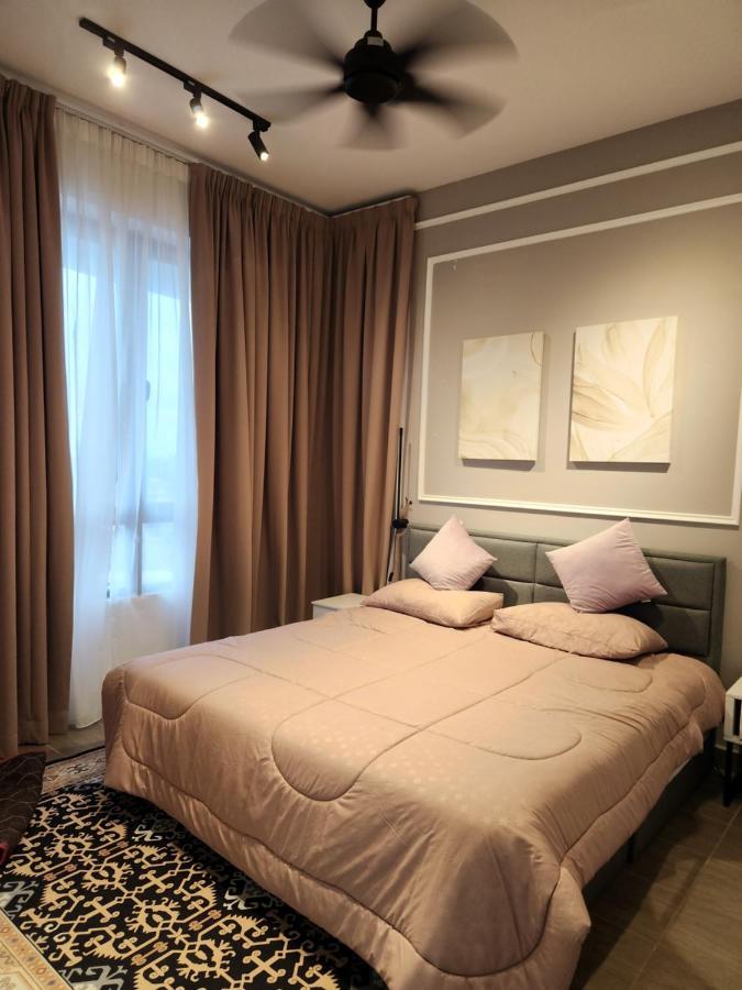 Nusa Luxurious Suite Kota Bharu Esterno foto