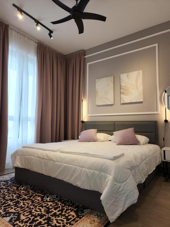 Nusa Luxurious Suite Kota Bharu Esterno foto
