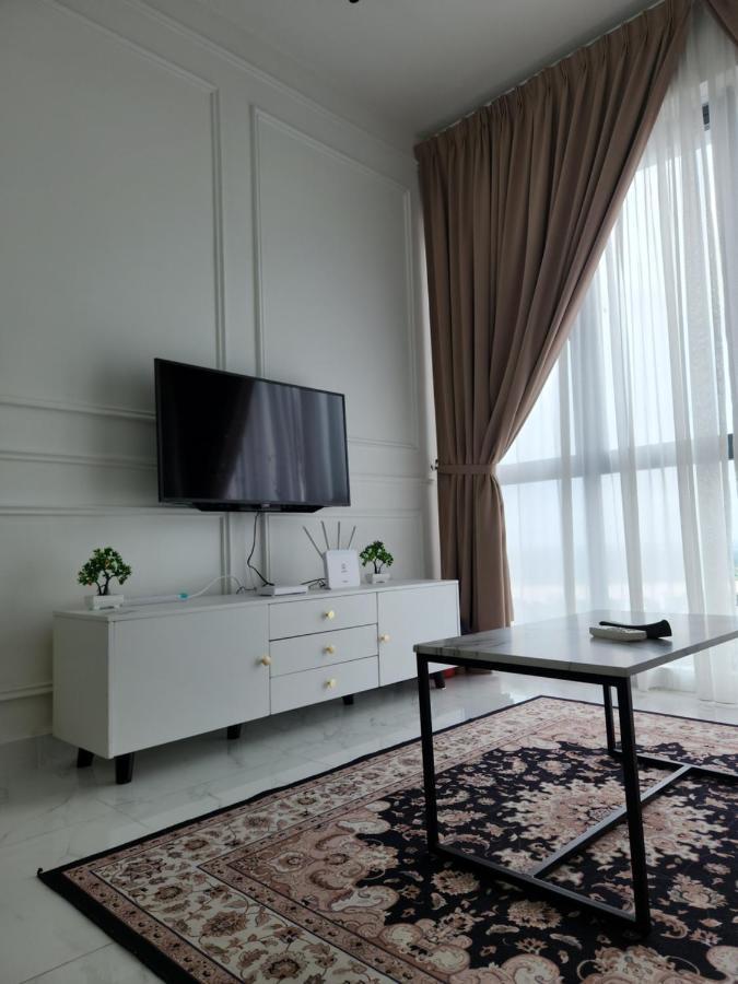 Nusa Luxurious Suite Kota Bharu Esterno foto