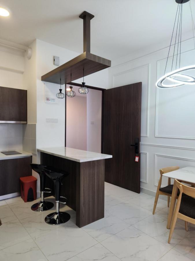 Nusa Luxurious Suite Kota Bharu Esterno foto